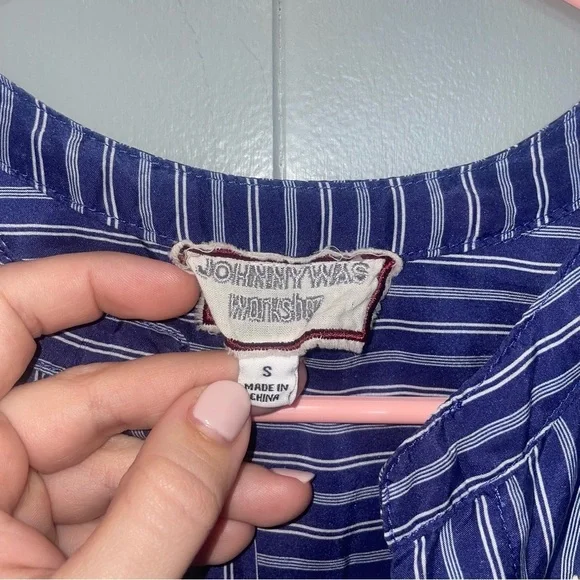 Johnny Was Workshop Geniveve Voyager 100% Silk Embroidered Tunic Top Small - Picture 5 of 8